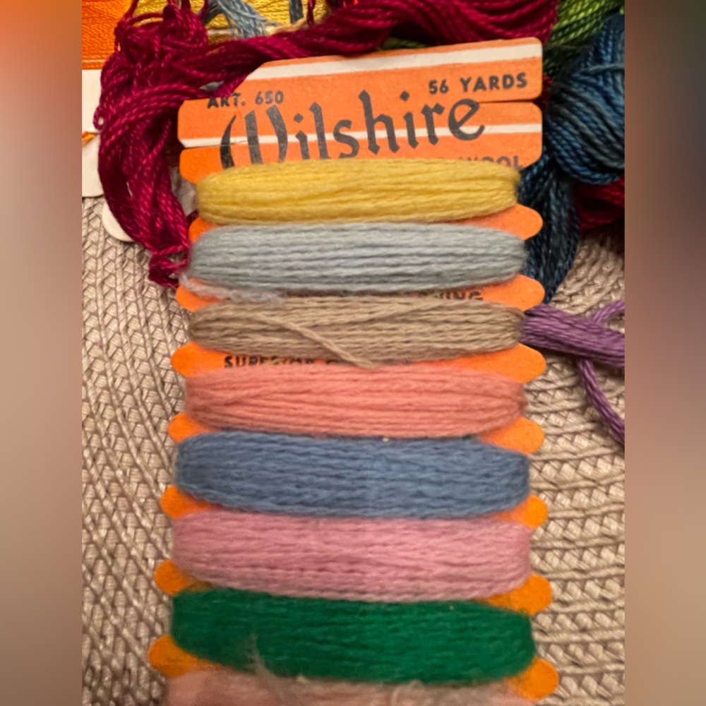 Assorted thread. - Picture 2 of 5